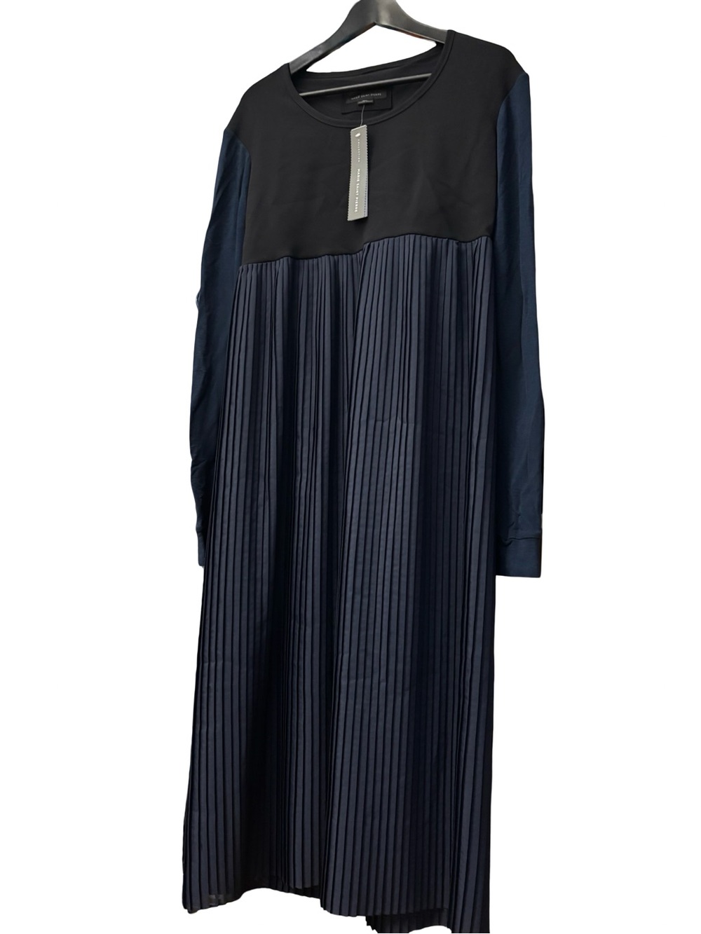 Long Sleeve Colorblock Pleated Midi Dress - Black & Navy